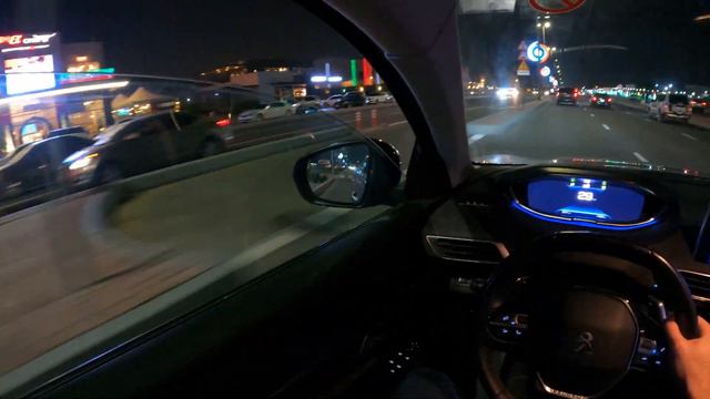 Ночная поездка на Peugeot 3008 2023