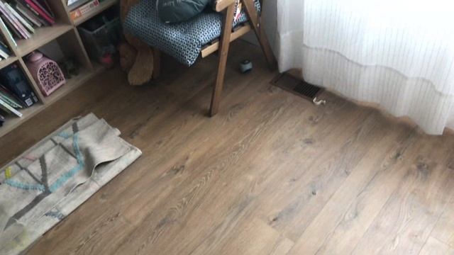 Ламинат Balterio Traditions 61023 Промышленный темный дуб дополнительный обзор из квартиры! смотреть онлайн
