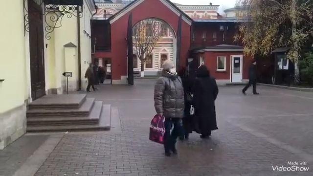 Святая Матрона на Таганке??Рака с мощами??#vlogbynikaмосковскиебудни #святаяматронамосковская смотреть онлайн