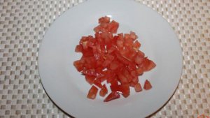 Бутерброды с томатной сальсой и маринованными мидиями