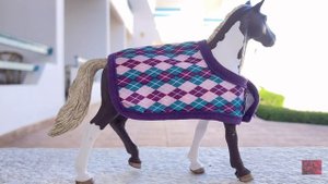 Обзор на всю мою амуницию самодельная и от шляйх/Schleich