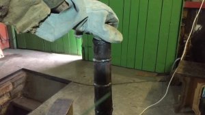 Как нагреть трубу электросваркой. Нагрев электродом.How to heat a pipe with electric welding.