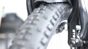 Как настроить ободные тормоза V-brake если одна колодка трет