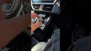 Toyota voxy 2015 гибрид