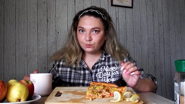 Mukbang. Впервые испекла пиццу. Приятного! Мужчины ну вы большие дети! :) Какие цветы я буду сеять? смотреть онлайн