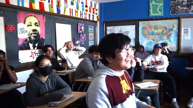 Washburn Weekly Webcast, 12 01 22 смотреть онлайн