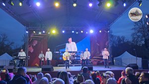 За полчаса до весны – «ПЕСНЯРЫ» / 9 мая Кронштадт 2023 г.