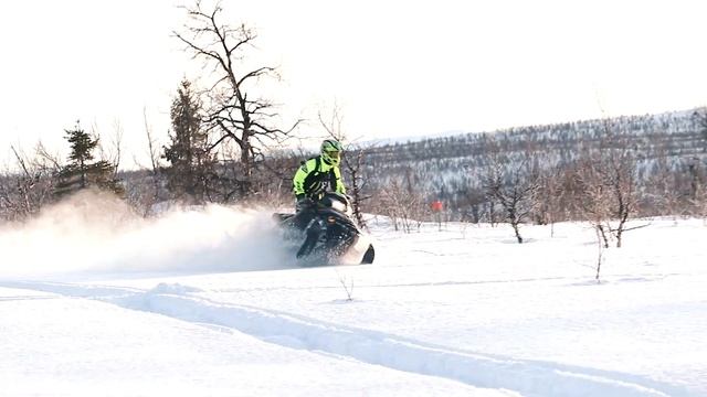 SEASON EDIT | 2020 Yamaha Sidewinder stage 4 (280hp) - 2019 Arctic cat M8000 Mountain cat смотреть онлайн