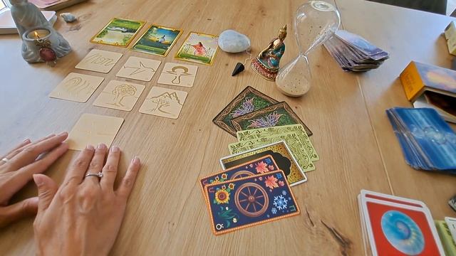 Gémeau août 2023 : un voyage, un départ, quelque chose ne fonctionne plus смотреть онлайн