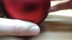 Красим шарики к новому году