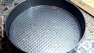 Заливной пирог с курицей и картофелем ?