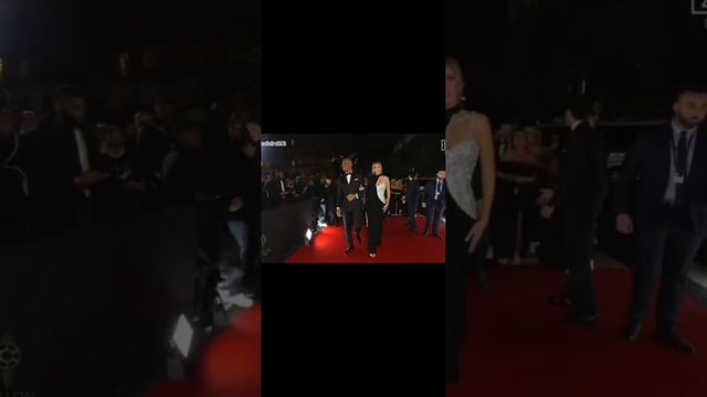 los mejores outfits en la gala del Balón de Oro 2023 #viral #messi #mbappe #haaland #balondeoro2023 смотреть онлайн