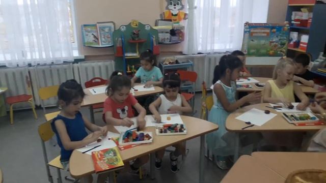 Лексическая тема "Уборка урожая" Занятие в подготовительной группе . Лепка пирога. смотреть онлайн