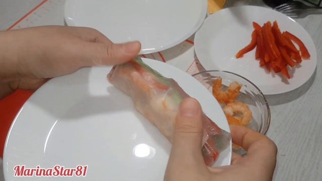 ПОЛЕЗНЫЙ ПЕРЕКУС !!! СПРИНГ - РОЛЛЫ с КРЕВЕТКАМИ и ОВОЩАМИ // Жареные СПРИНГ - РОЛЛЫ с ФАРШЕМ