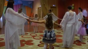 танец мам с детьми ко дню матери