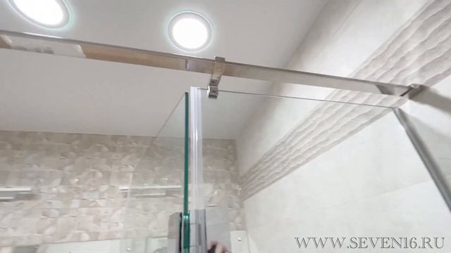 Угловая душевая кабина