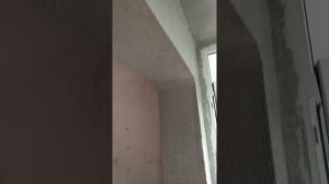 Ремонт комнаты. Покраска балок. Художественная штукатурка. Обзор используемых материалов.