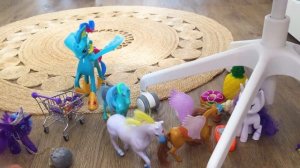Пони в Магазине | Поняшные истории | My Little Pony| НЯШ | ВРЕМЯ УВЛЕЧЕНИЙ