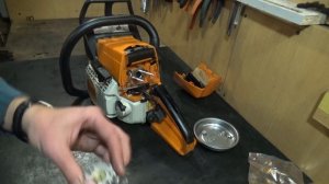 Заміна прискорюючого насосу Штиль 230/250 Замена ускоряющего насоса