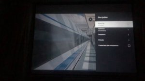 AUN D40 просмотр видеороликов на недорогом проекторе