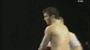 Меджид Бектемиров-Лезгинка после боя.