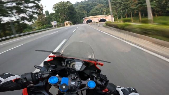 Sunday Evening Ride Honda CBR 250RR + Project 79 Exhaust Pure Sound | GoPro Hero 10 [4K] смотреть онлайн