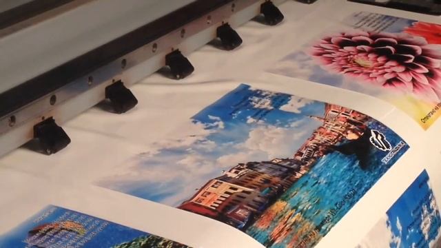 Печать на натяжных и подвесных потолках на WIt-Color 900 3302 , Docan M10 смотреть онлайн