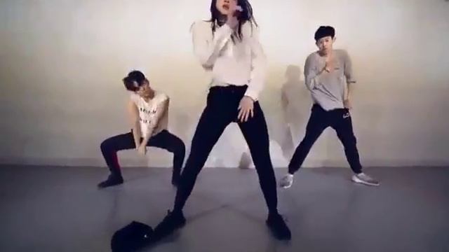 Сложный танец,но крутой :) смотреть онлайн