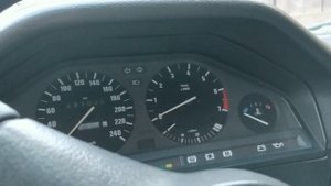 Плафон освещения е36 в е30. Вежливый Свет в BMW е30 своими руками.