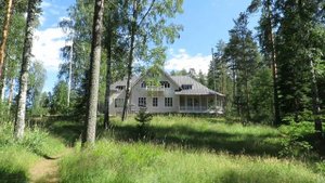 Finnsport 650AC veneellä Saimaalla.