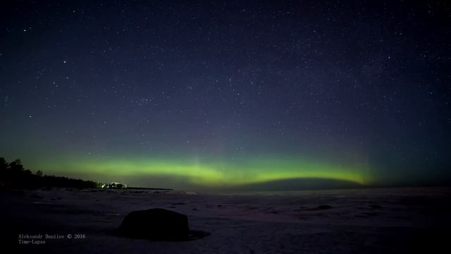 Northern lights on lake Ladoga 4К / 2016 смотреть онлайн