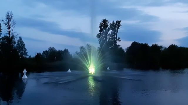 Брест . Плавающий фонтан . смотреть онлайн