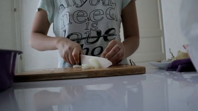 МЫ ВСКРЫВАЕМ ТРУПЫ? смотреть онлайн