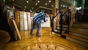 Лестница на второй этаж в частном доме или квартире | Деревянная лестница, бетонная и металлическая