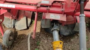 окучивание картофеля японским активным окучником Niplo RM-312H