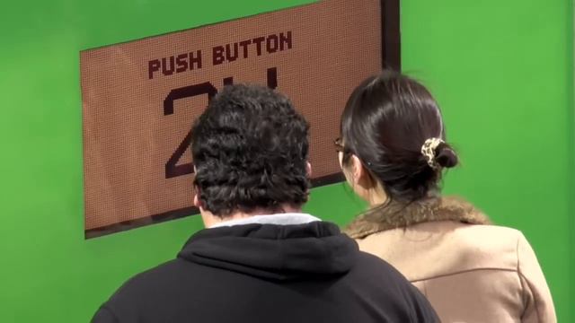 Они идут на все ради халявы ! смотреть онлайн