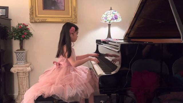 Claire Li(8) playing Chopin Mazurka Op.24 No.3 смотреть онлайн
