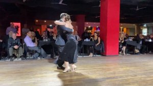 Argentine Tango | Suyay Quiroga and Jonny Carvajal | Milonga Malena (3)