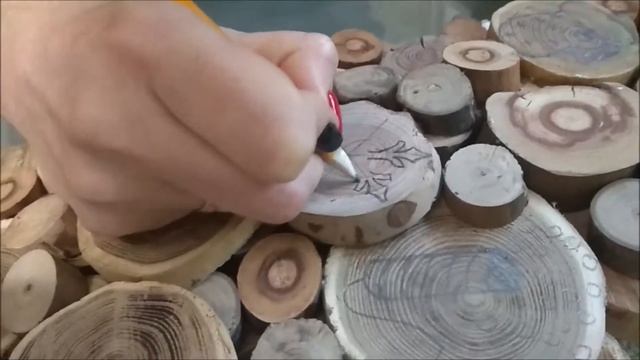 Елка из спилов поделка в школу