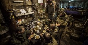 Как доставляют горячую пищу бойцам на передовую