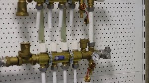 Коллектор для теплого пола Giacomini