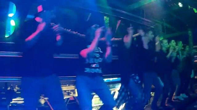 Клуб XXXX Горный Алтай Ая Иксы смотреть онлайн