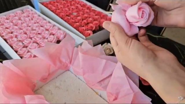 Как сделать букет из мыльных роз ???