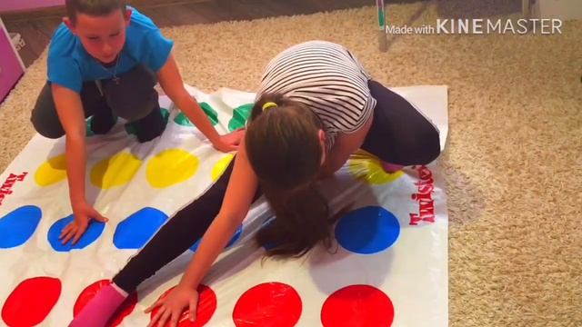 TWISTER ЧЕЛЕНДЖ?? САМЫЙ СМЕШНОЙ ЧЕЛЕНДЖ? смотреть онлайн