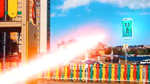 Реальная жизнь Minecraft vs Pacman   Life Minecraft vs Pacman смотреть онлайн