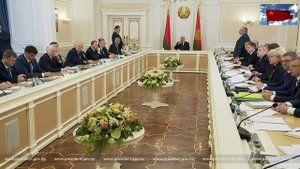 Не дай Бог мы опять будем есть египетскую картошку / Лукашенко
