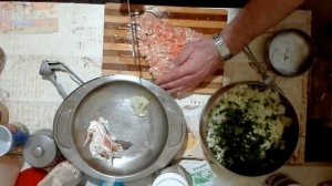Салат и масло из соленой рыбы Пальчики оближешь