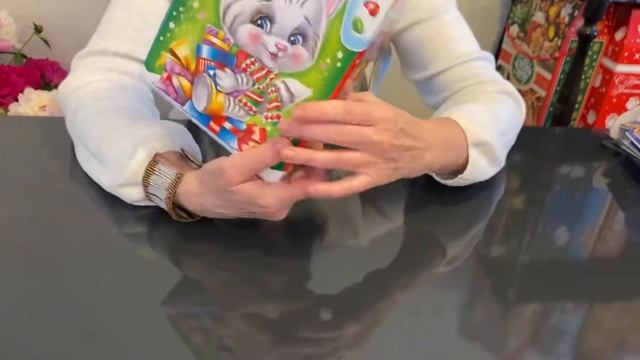 Подарок Символ года - сладкий детский Новогодний подарок в картонной упаковке
