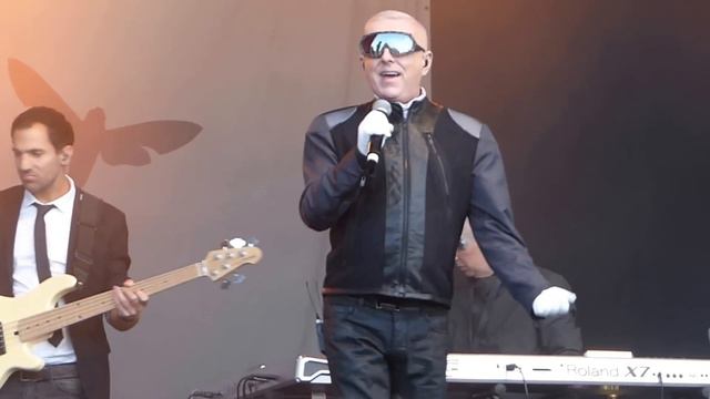 Frankie Goes To Hollywood , Welcome To The Pleasuredome, Holly Johnson, Night at the Park - смотреть видео онлайн от «Classic Whisper» в хорошем качестве, опубликованное 11 июля 2024 года в 3:59:19 00:05:30.