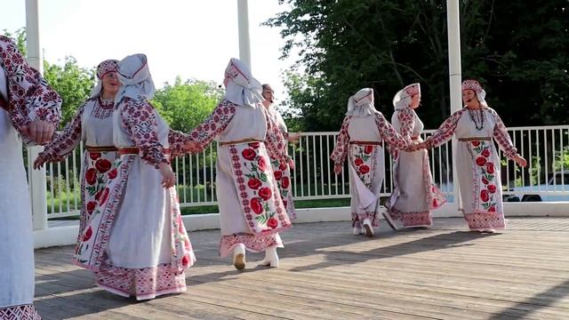 Концертная программа народного хорового коллектива «Русские узоры»